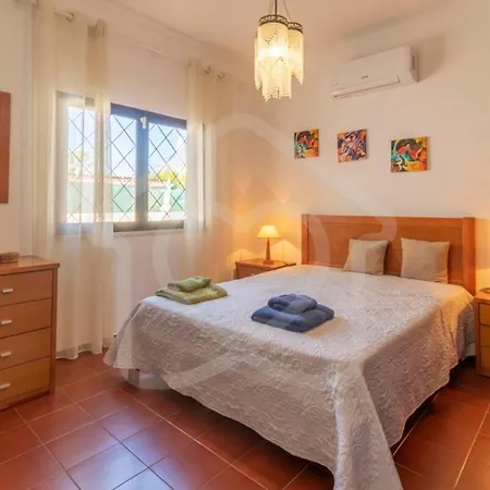 Villa Luisa Gale *